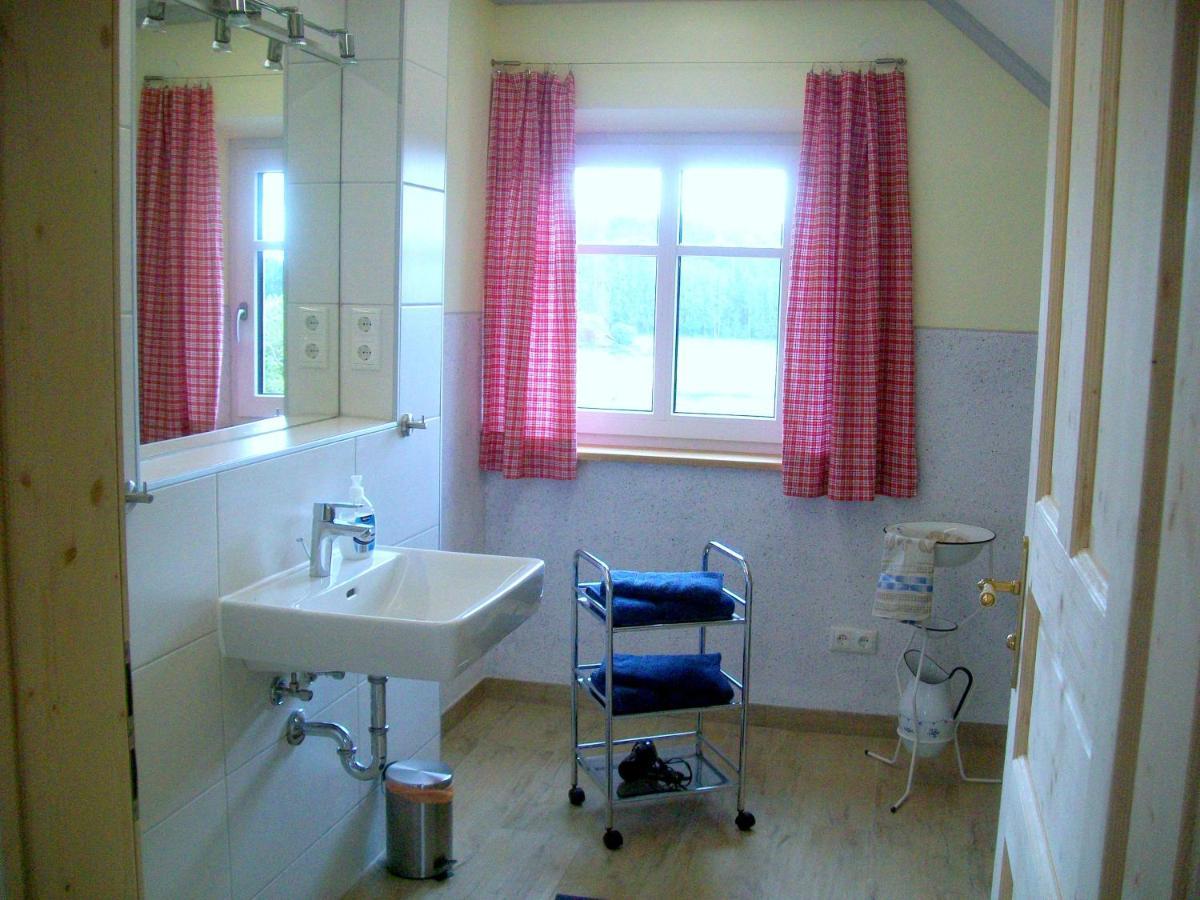 Ferienhaus Hoellbachtal アンスバッハ エクステリア 写真